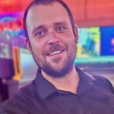 De-enshittifying hiring with https://t.co/pMDhtwnVnj.
Indie floater building in public