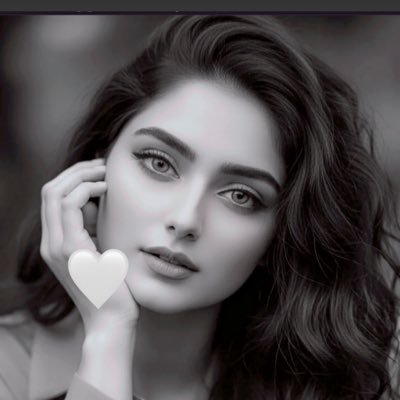 👑واثق الخطوة يمشي ملكًا 👑 هلاليه من صغر سني 💙💙تغريداتي لا تمثلني وانا أخت للجميع 👌🏻😍🤍