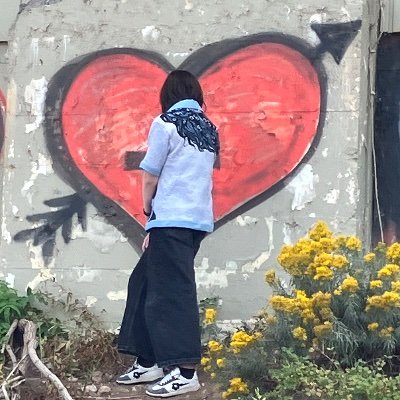 there is so much love to give in this world
⚢, ⚫
support me + my projects: https://t.co/nVinwsW4SM
contact: saphimusics@gmail.com