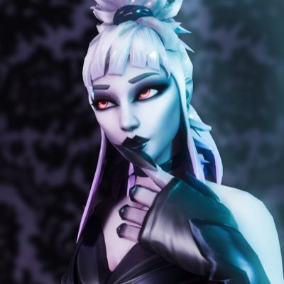 Returning Roleplayer - 💀 GOTH 💀 - In love with the best vamp mommy - Fem-sexual