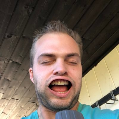 Kev_nRobbins's profile picture. the guy who made Slyde @slydeETH
