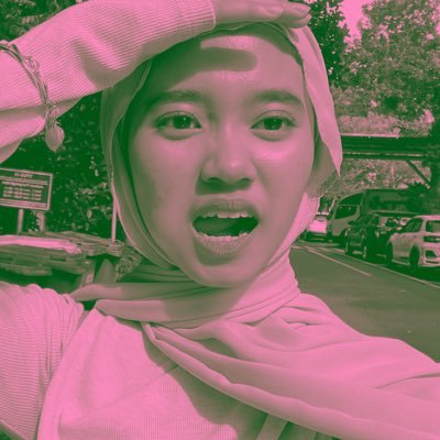 txtdarisaalma's profile picture. luck favors the prepared