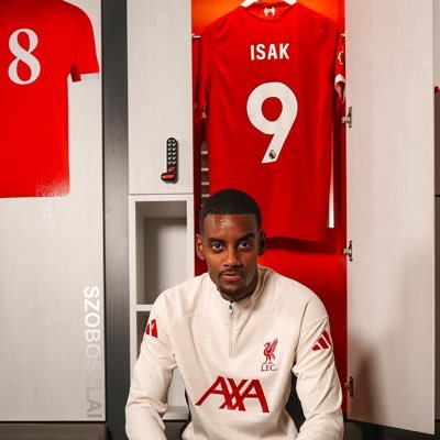 *Super Liverpool Fan* :-) #YNWA It’s not so important what people think when you come in. it’s much more important what people think when you leave. 👏🏾💪🏾😎