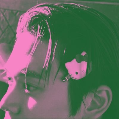 blackshadoww___'s profile picture. 🧋🪨🐸🎸💂🫧🦕