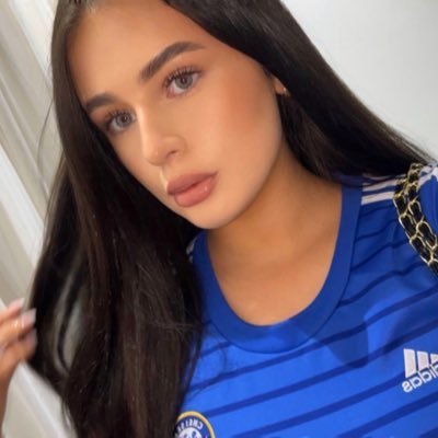 carahvnter's profile picture. beautiful princesses don’t get ragebaited 🩷🪽 #FTmalesOUT