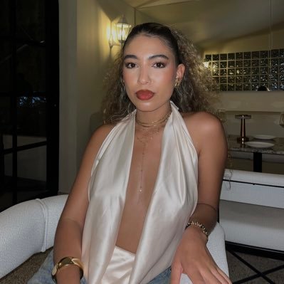 grassecarolina's profile picture. 