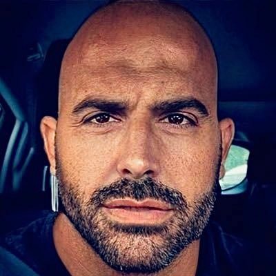 Social Media Influencer l 📩 l PROMOTE l 🚀l I study the financial shift toward the new distributed economy l My posts are not investment advice . #Dyor