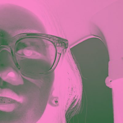 bromhexxine's profile picture. Tutto passa.