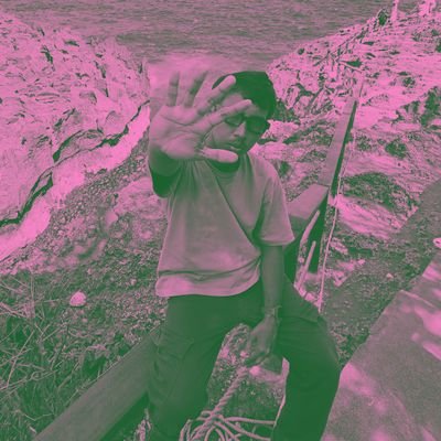 ibnusiddikkk's profile picture. ngapain sih