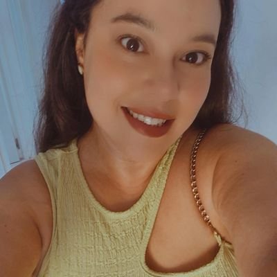 juditch28's profile picture. Amante de la naturaleza 🌸🌲🌊 de los momentos, superando sueños ✨ y metas 💯k-Dramas, animé, manga❤️ Aquí se viene a comentar 😊💋