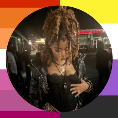 Lesbiana || Nonbinary || I stan blk women & blk nonbinary ppls. || I love leopard print