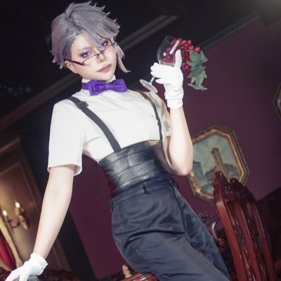ルチアでもひかりでもお好きに。 コス垢/関東/20↑/片思い3日まで/タグ以外のフォロバは基本なし/ お別れはBで /重重重加工/twst、ブルロメイン /マシュマロ、tiktokはリットリンクにあります。 心の友→ @tuki718runi