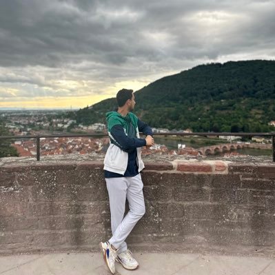 oguzs1190's profile picture. 