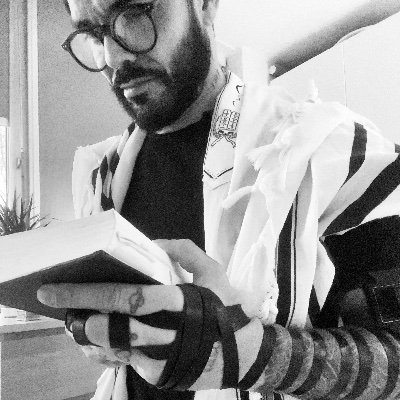 latino kasher | français venu d’ailleurs | universaliste impénitent | mes tweets engagent tout le monde | 🗣️🇻🇪🇺🇸🇫🇷🇧🇷🇮🇱🏳️🌈