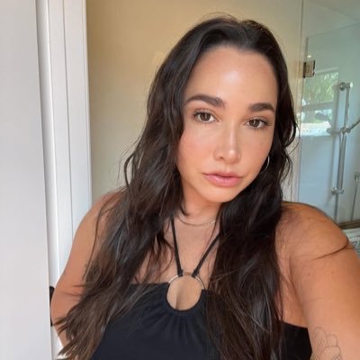 karlee39272's profile picture. “Be kind, always.