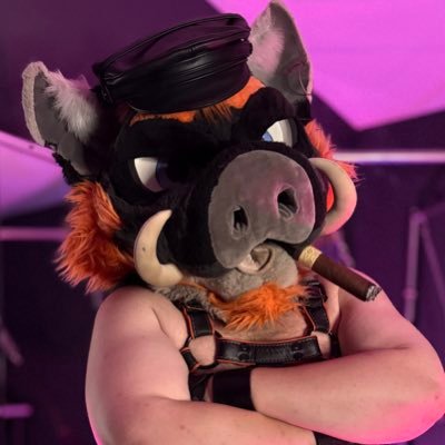 🔞Boar Leather Daddy | Big Pig |🧡 Oral | Soft Dom | @teddywoofington is mine | 34 | Western NC | 18+ NSFW | Owner of @BarkSideStore https://t.co/XrMtfvIjSB | 🔞