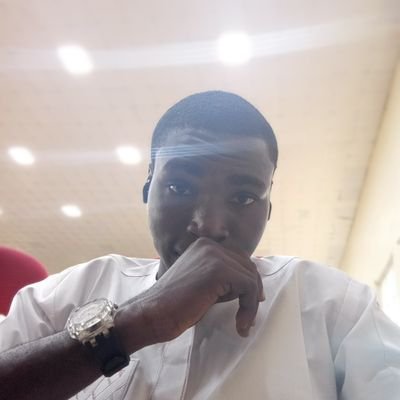 **Helping you earn online through Affiliate Marketing 💼📲
Digital Hustler , faith led , no product, just results DM me to start your journey+2349016428951