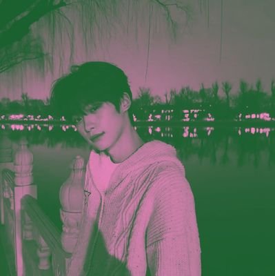 fangirl acc ; mostly #williamest ( 🎸🦈 ) #หยิ่นวอร์ 
         ★  › win metawin ⭑ power rangers gang ⭑ thomaskong  skynani  &&  #LYKYOU 🐺  ⬪˙ 𓈒