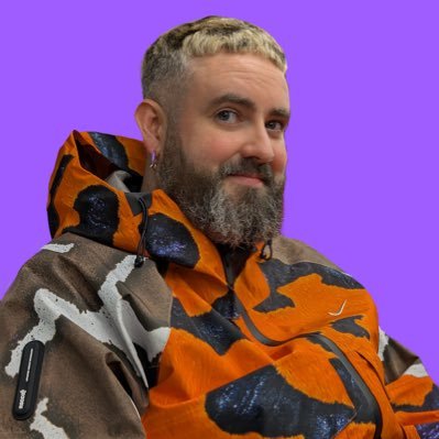 🏳️🌈 Work in Games Industry, sometimes I stream on Twitch xo