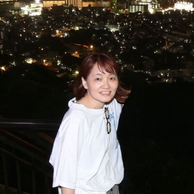 3年間独学で動画編集→レベル確認とレベルアップのため動画編集CAMP受講。井の中の蛙から脱却する。Illustrator歴27年。