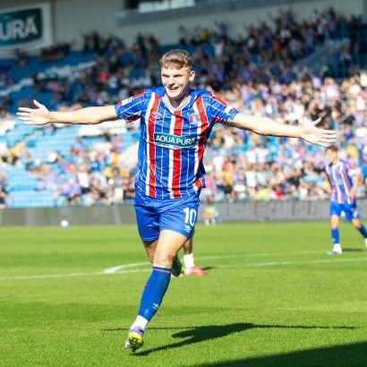 @megan_faulderxo❤️👫
Lexi-mae 🥰 ella-rose 🥰 faith y s webb 🥰
STH @ cufc since 2018 🦊 up them blues 💙