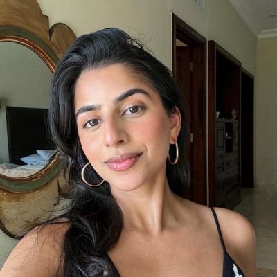 praveen97690735's profile picture. Nj / style, beauty, lifestyle & mom to bali🥰 Baker/founder/CEO pravin shop baked art you can eat and and entrepreneur..