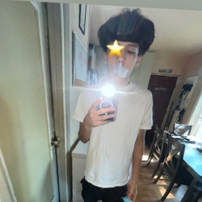 jfjfjdkdu's profile picture. 
