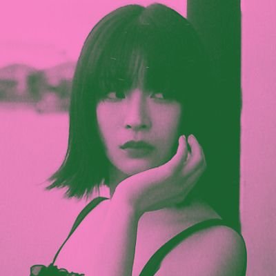 suzestful's profile picture. free palestine & all the oppressed | i read, watch, talk about suzu hirose, özge törer, & women a lot.