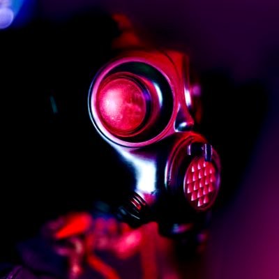 UTSlither's profile picture. shiny nomadic realm traveler living on caffeine, rope and duct tape.