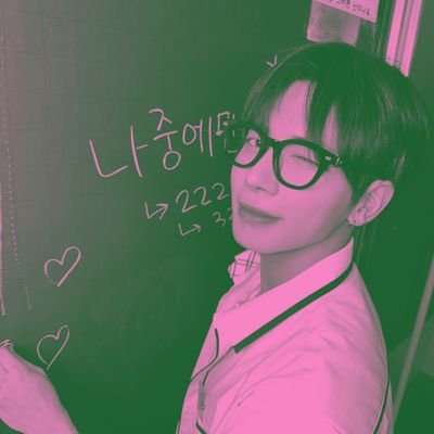 a girl in her 20s struggling with her quarter life crisis •
@TXT_bighit @BTS_bighit @Highlight_AUent •
061018 121022 090823 170824 021024 🫶