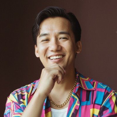 Product Maestro 🧭 | UX enthusiast 🎨 | Web3 explorer 🚀
Crafting digital experiences in #FinTech & #Crypto
📸✈️🌎 when not building products | Opinions = mine
