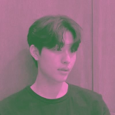 kdrama enthusiast, kadang ngomongin film/series, dan sekarang jadi sering spam rt sama ngetwit soal isu politik 😩 ayo temenan sama aku!