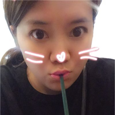 ShineNie1986's profile picture. 