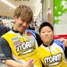 dgkg01171's profile picture. 小4と中3のジュニアボウラーの父です🎳家族でいろんなボウリング場に出没してます👀見かけたら気軽にお声掛けくださいな🎵 KEEP ON BOWLING‼️ https://t.co/s3EGZrDppS