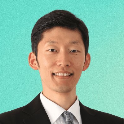 新党「チームみらい」長野県選挙区総支部長。都内私立中高一貫校を経て、長野県内の義務教育学校の教員をしています。35歳、2児の父。東京大学教育学部卒、同大学院教育学研究科修了。趣味はテニスと子育て。市内で子育て支援団体主催。絵本を読むのが好きです。