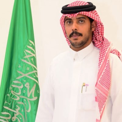 وما توفيقي الا بالله سبحانه / شاعر/اعلامي/احد منسوبي قناة الواقع الفضائيه