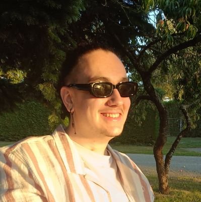 howlite_Noe's profile picture. Ligma member / Graphiste  / Web design / Dev
🚩☭ φ