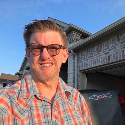 Texas Ex. Liverpool Fan. Member @dfwworld Foreign Policy wonk. @thedsrnetwork Nerd Supporter of Ukraine. https://t.co/12eQo9YPOk