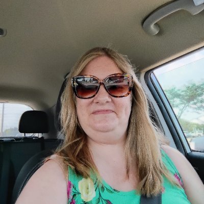 KyMarie1982's profile picture. 