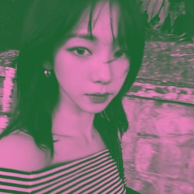 helloww 🩷 mostly talk about 𝗿𝗼𝗯𝗹𝗼𝘅 and sometimes about #jualbeli
• 𝒑𝒊𝒏𝒌 𝒈𝒊𝒓𝒍 •
— fast respon on telegram.