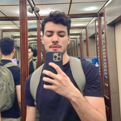 hmatht's profile picture. Publicitário, produtor e designer. 🇧🇷 https://t.co/nskFTi8XNw