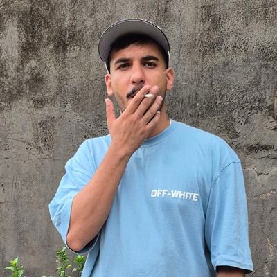 mo_xodom_hastom's profile picture. من خودمم