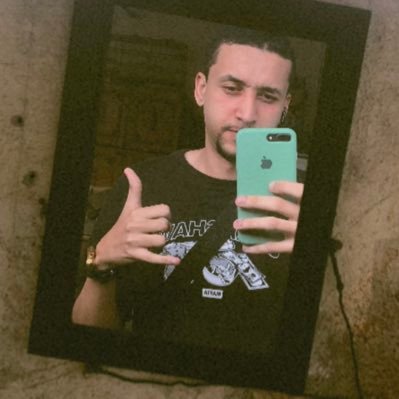 @FluminenseFC 🇭🇺| Não precisa de pedigree pra quem já nasceu de raça 🇦🇷🐺