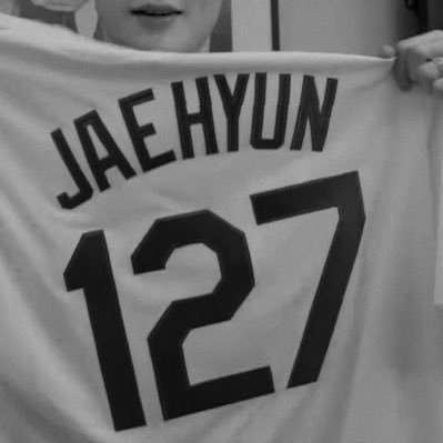 jjhchie's profile picture. 