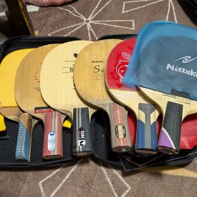 p1売ってなくて粒やめました
今はペンで裏裏にしペンドラしてます
卓球しててエリアが愛知の練習呼んでください