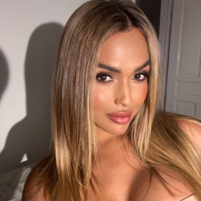 Hi am Carmina! Trans🏳️⚧️ Welcome and enjoy my profile!🔥