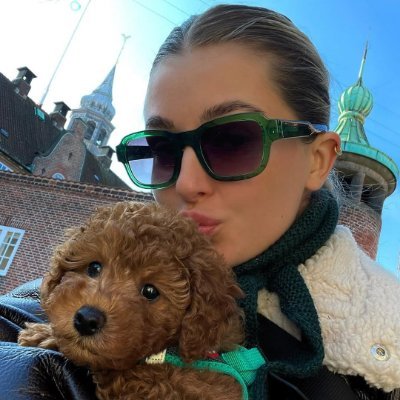 Investors🧐Travelers✈️There is no absolute fairness in life, but there will always be unexpected warmth and endless hope✨💞