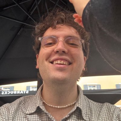 cemreefe's profile picture. i like cats. i help people go places @rippling, previously amazon & udemy