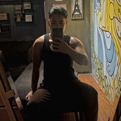 Eric_Jonh09's profile picture. Legit_Therapist 🔥