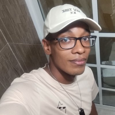 juancamilo90030's profile picture. hola, ya no soy youtuber, pero si soy editor de videos lo juro (*￣3￣)╭